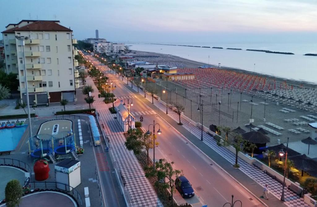 Hotel Vista Mare&Spa Cesenatico Esterno foto