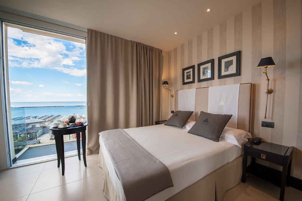 Hotel Vista Mare&Spa Cesenatico Esterno foto